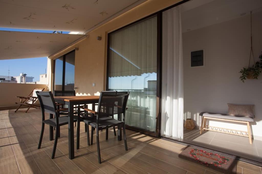 Cozzzy. Exclusive Apartment. 塞萨洛尼基 外观 照片