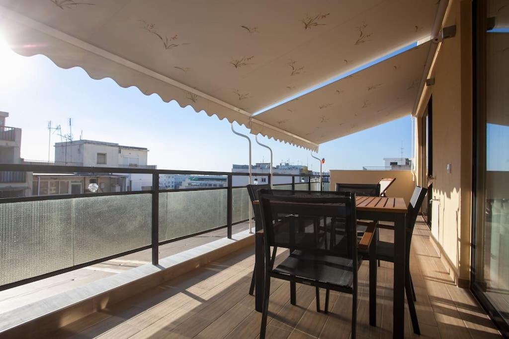 Cozzzy. Exclusive Apartment. 塞萨洛尼基 外观 照片